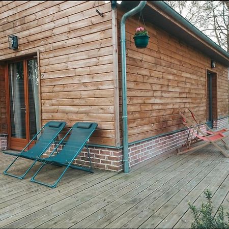 La Petite Foret Mons-Boubert Exteriör bild
